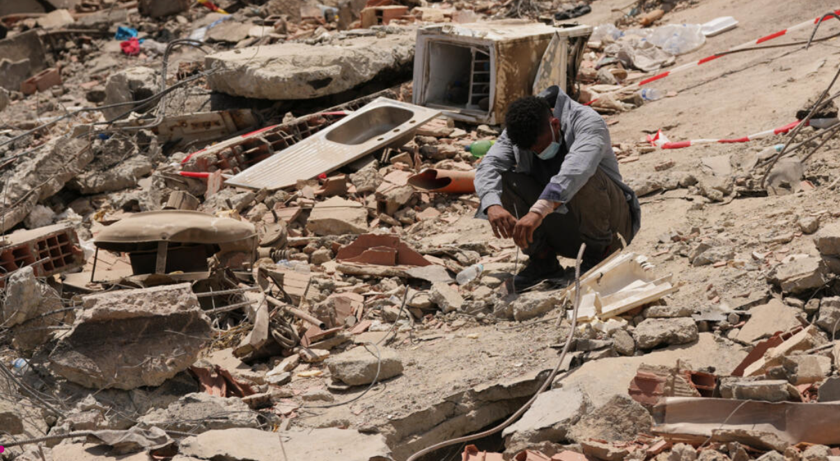 Venezuela: Due to a Lack of Cold Storage, Hospitals Forced to Use Quicklime in Their Morgues