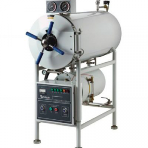 What is a steam generator in an autoclave?