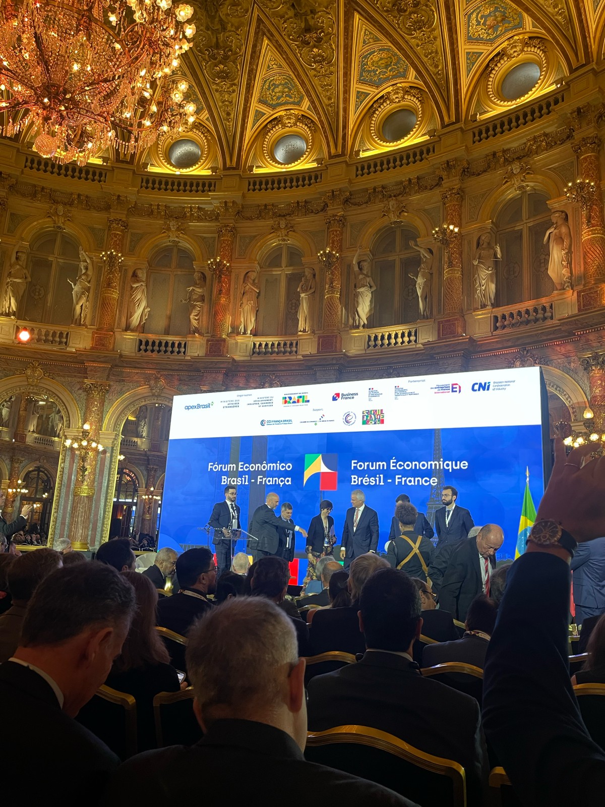 Kalstein Participates in the Brazil–France Economic Forum in Paris