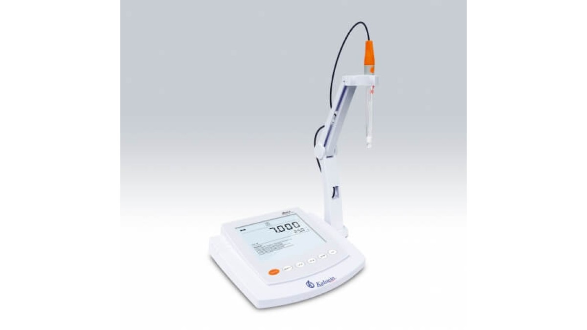 Table Conductivity Controllers: Practical Applications and Techniques 2026