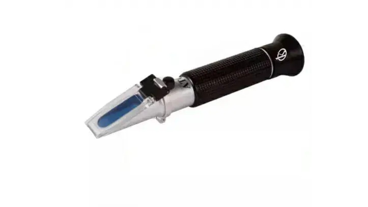 Digital Clinical Refractometers: Best Techniques and Protocols 2026